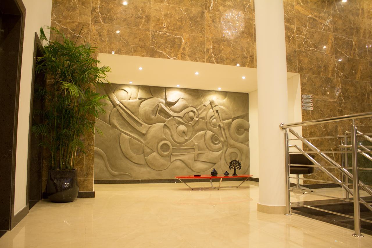Minas Platinum Hotel & Convention Conselheiro Lafaiete Exterior foto